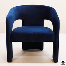  Safavieh Chair