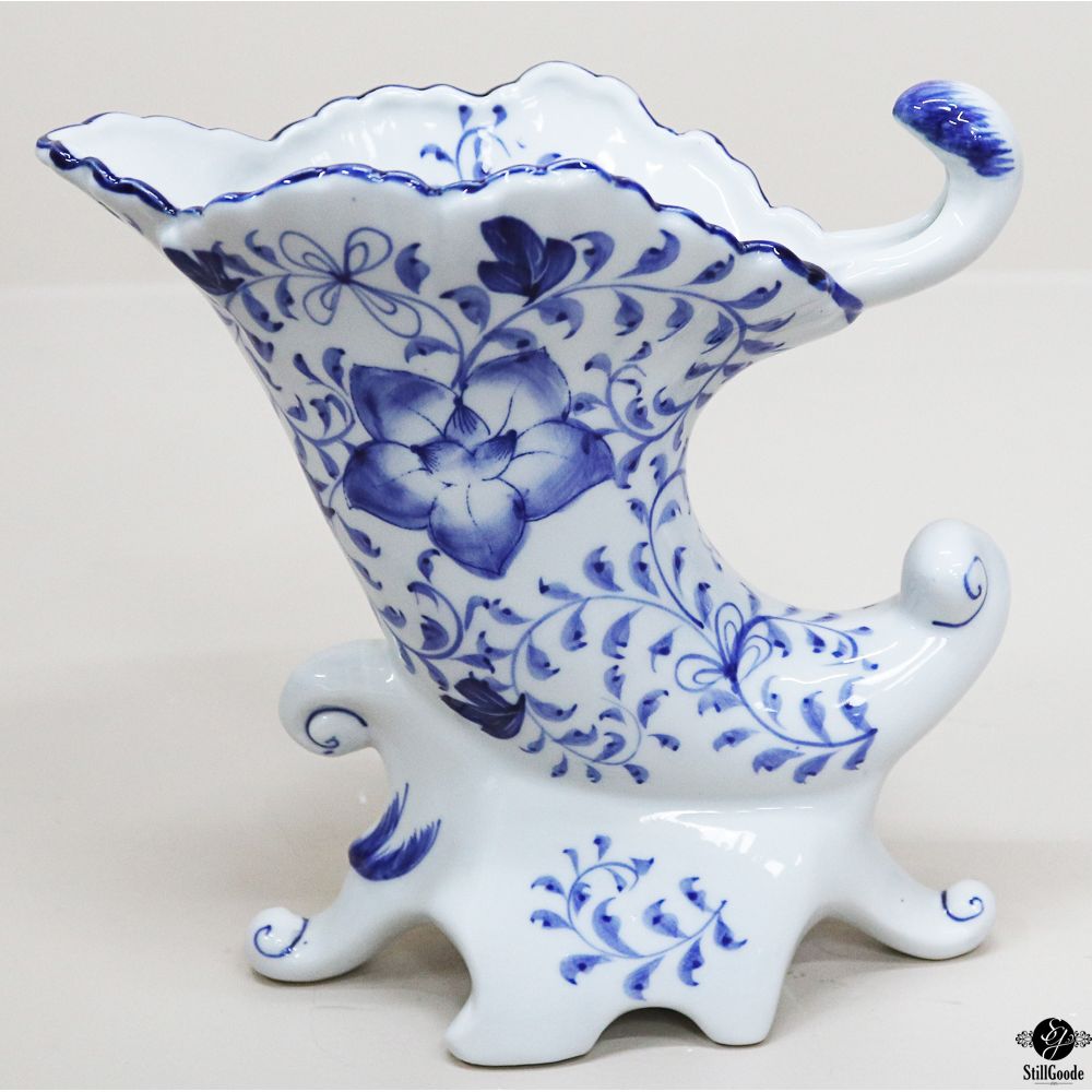 Andrea by Sadek Vase – StillGoode Home Consignments
