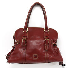  Dooney & Bourke Purse