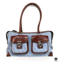  Dooney & Bourke Purse