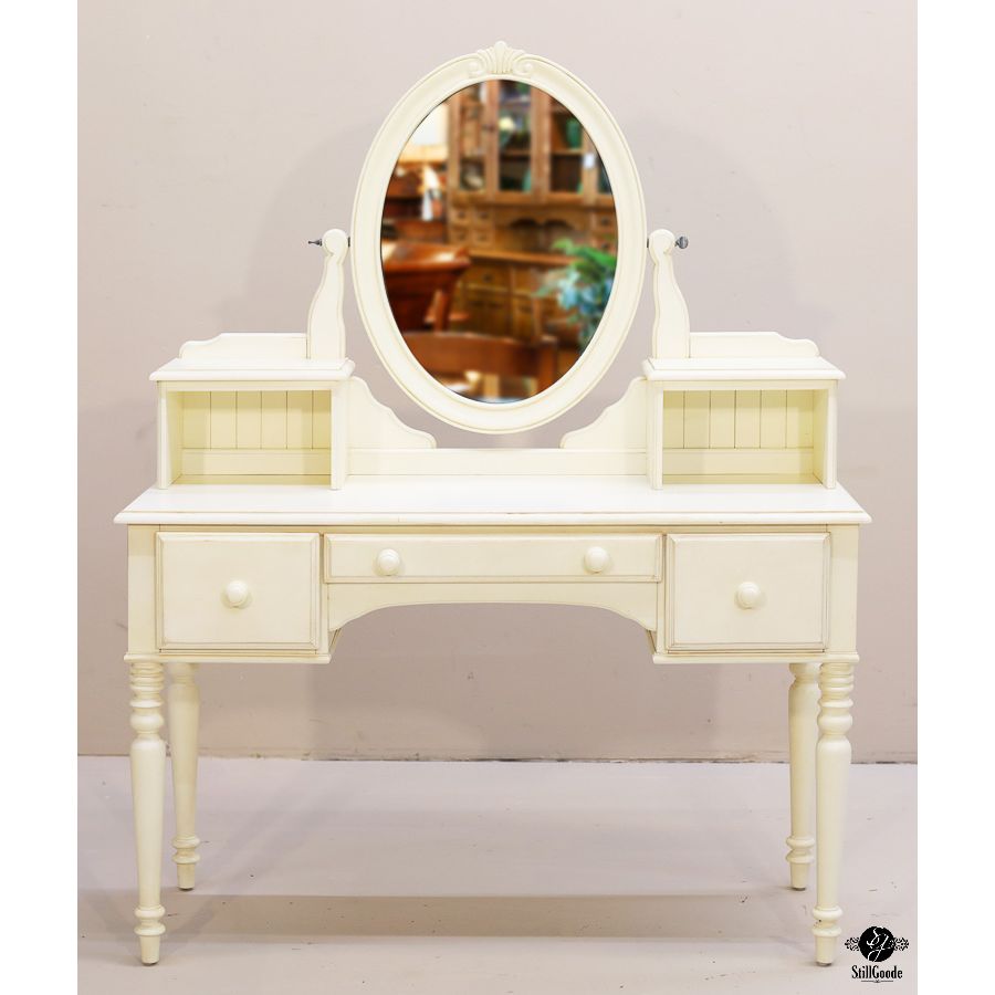 Ethan Allen Vanity