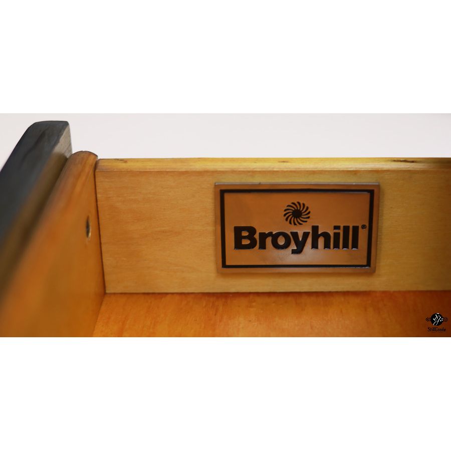 Broyhill End Table