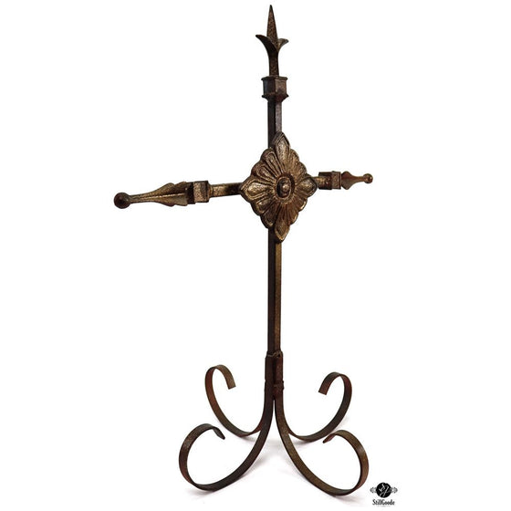 Figurine