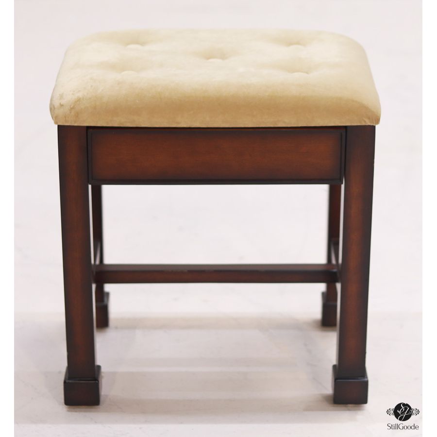 Bombay Vanity Chair