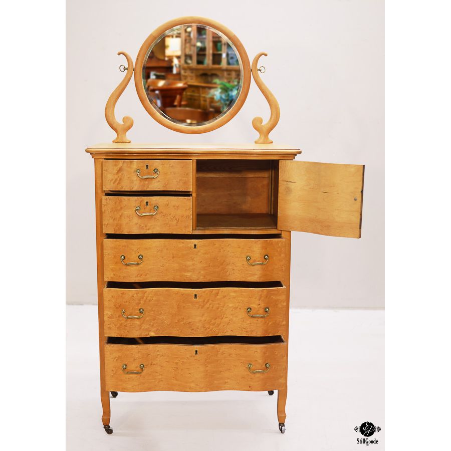 Dresser