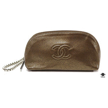  Chanel Clutch