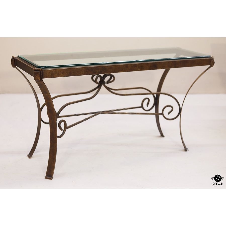 Bassett Sofa Table