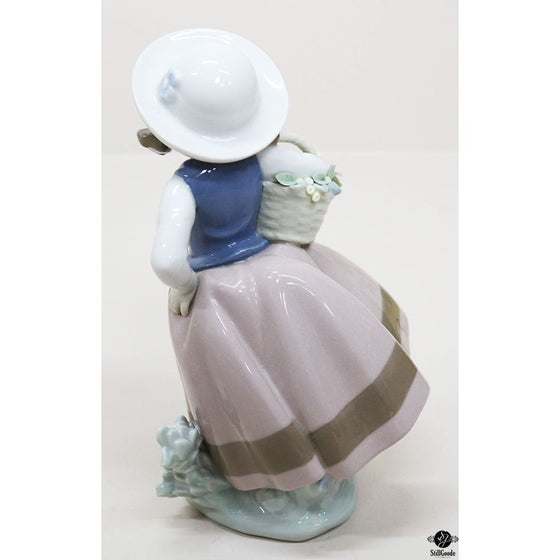 Lladro Figurine