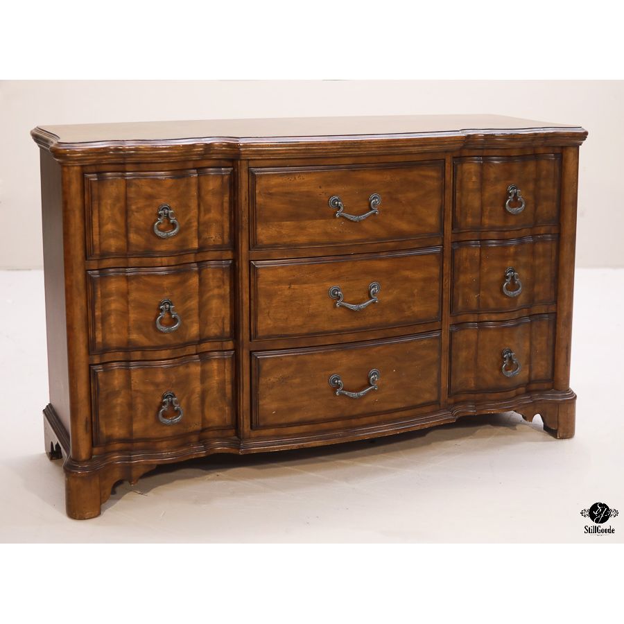 Bernhardt Dresser