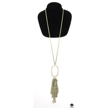  Kendra Scott Necklace