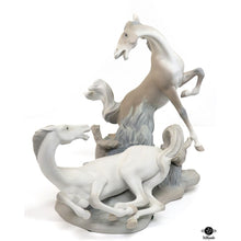  Lladro Figurine