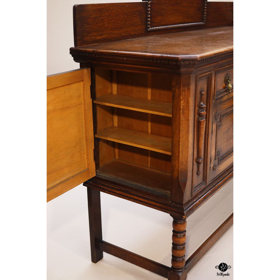 Sideboard