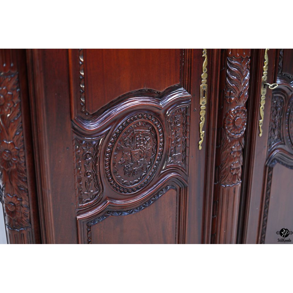 Armoire