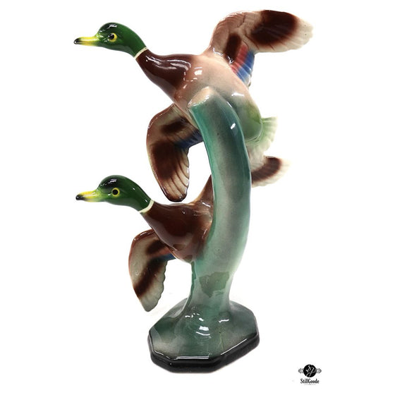 Figurine