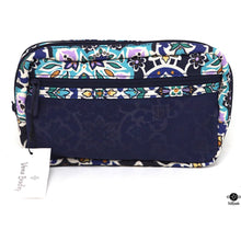  Vera Bradley Pouch