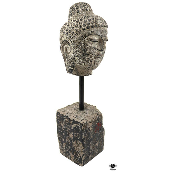 Figurine