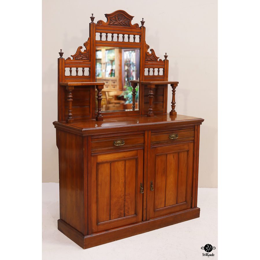 Sideboard