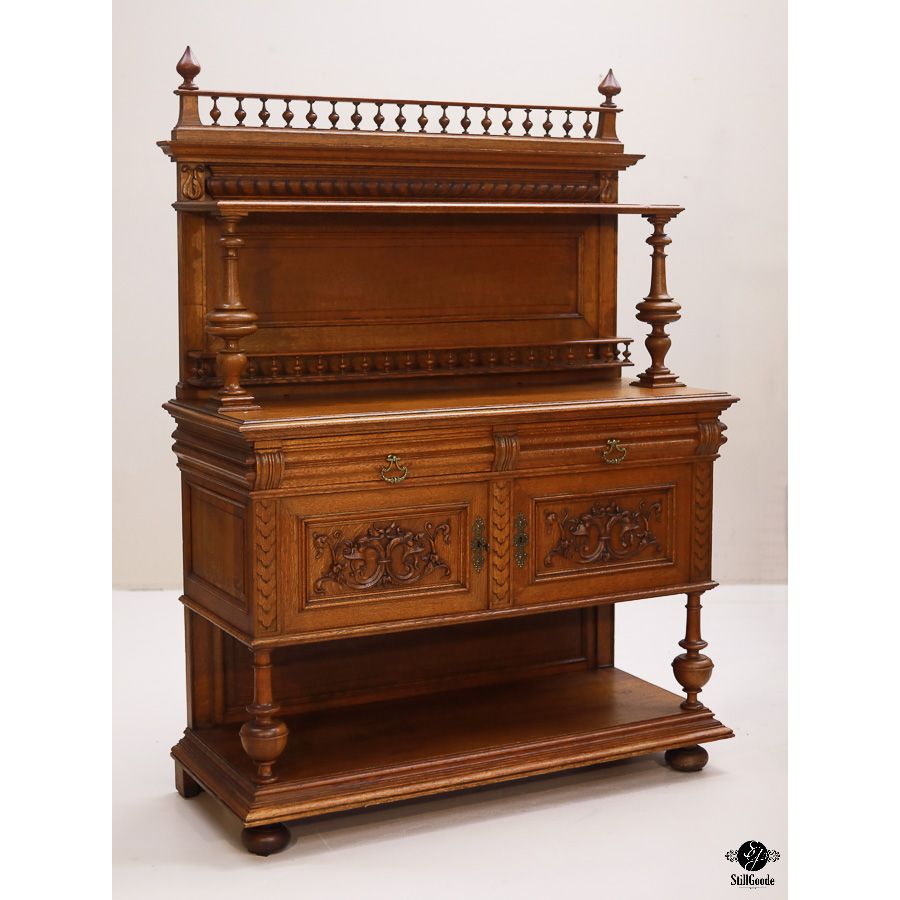 Sideboard
