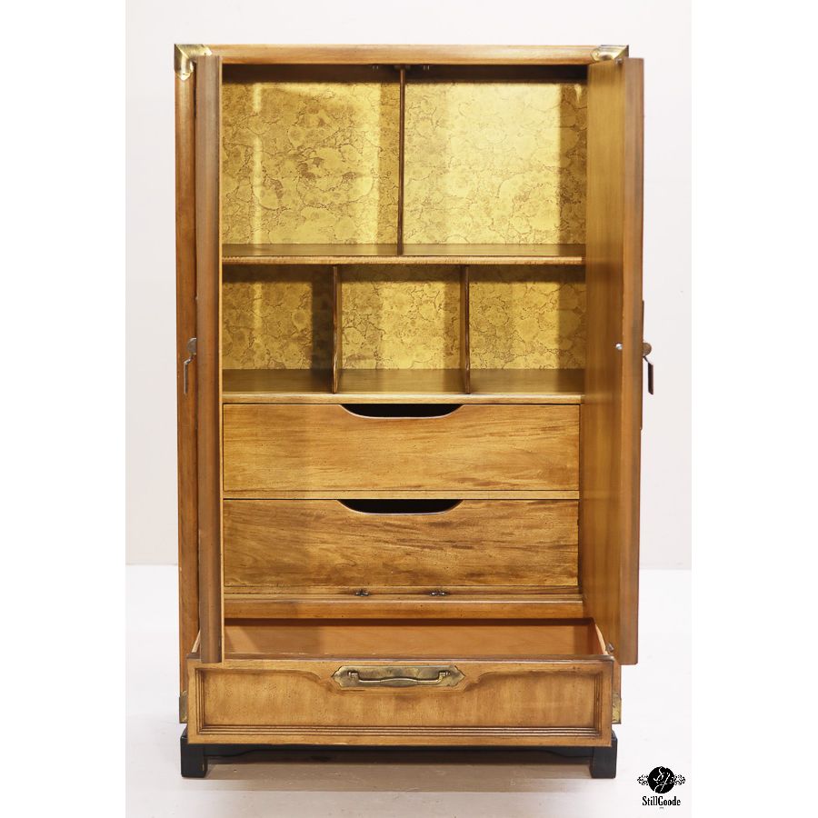 Basic-Witz Armoire