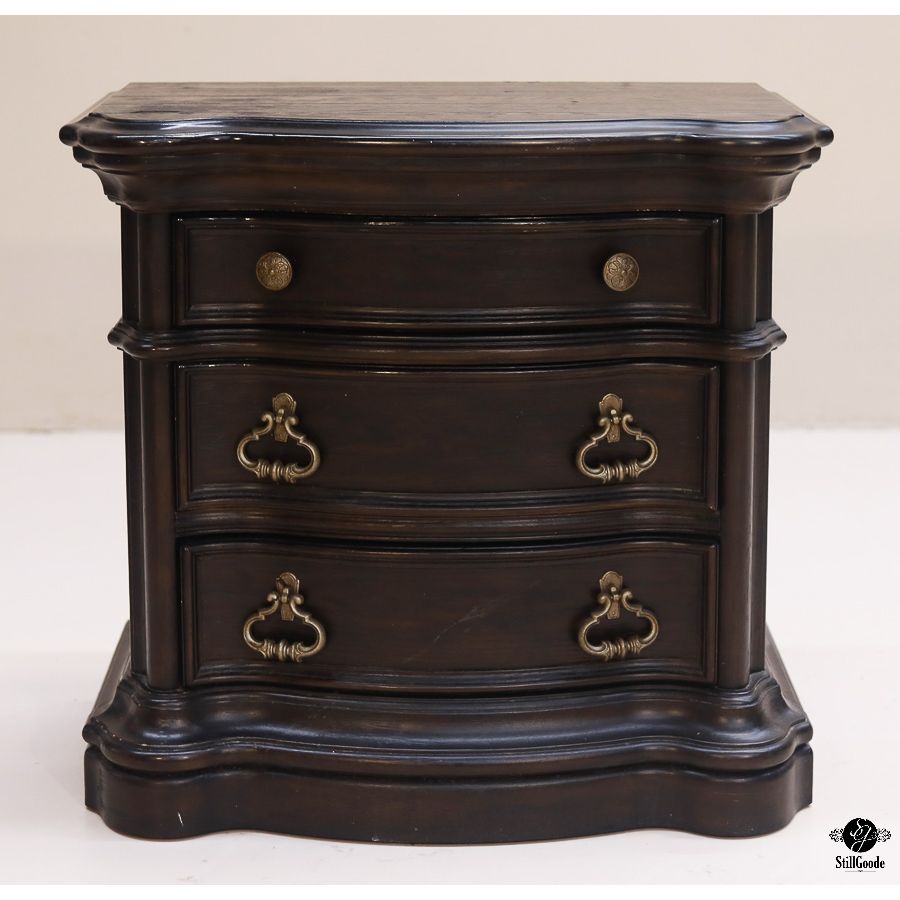 Pulaski Nightstand