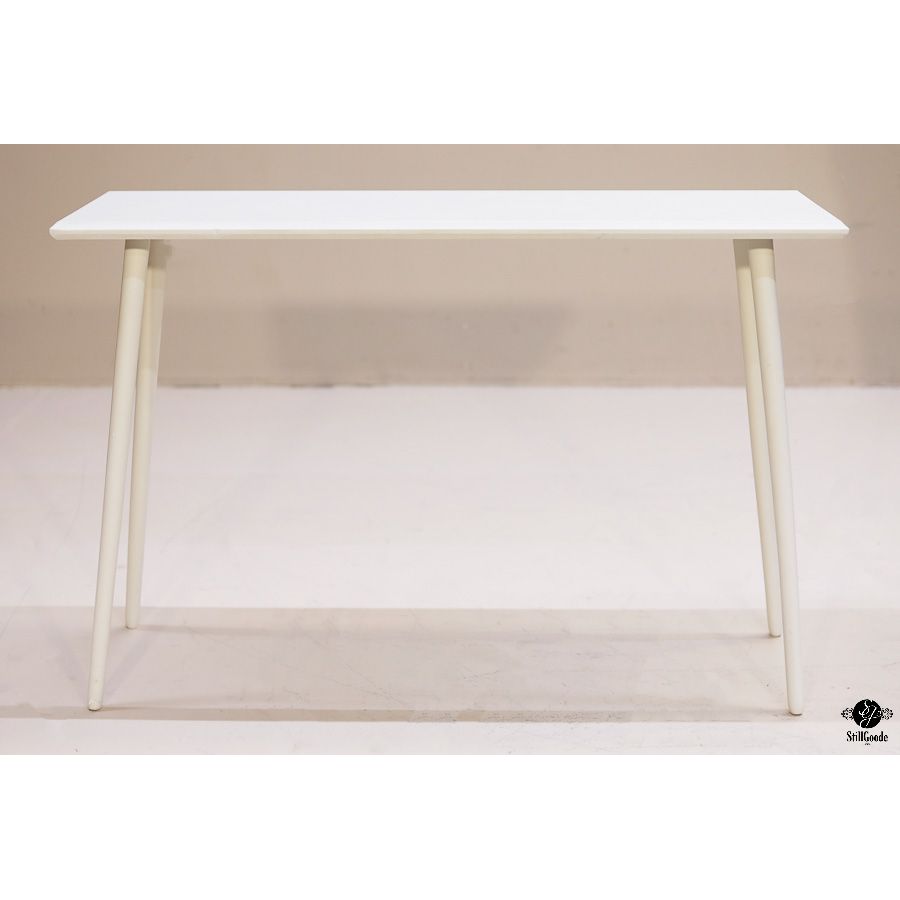 Safavieh Sofa Table