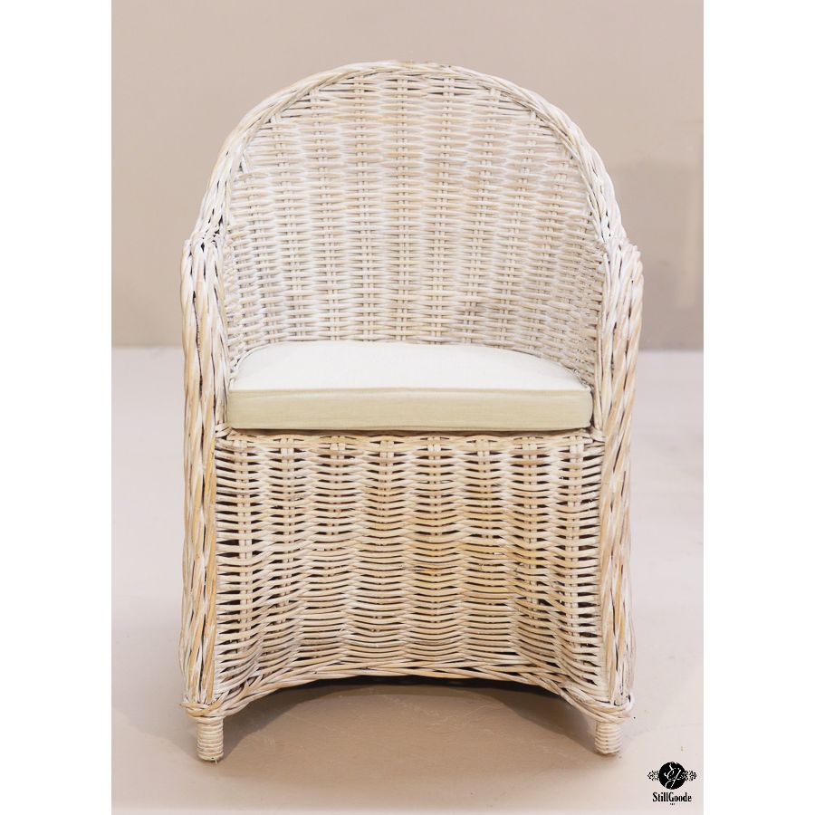 Safavieh Chair