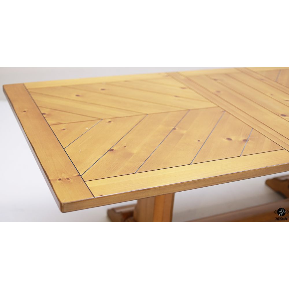 Broyhill Dining Set