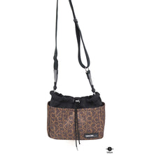  Calvin Klein Crossbody Bag