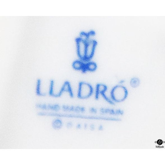 Lladro Figurine