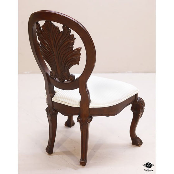 Comitia Molina Desk & Chair set