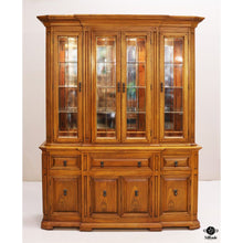  Thomasville China Cabinet
