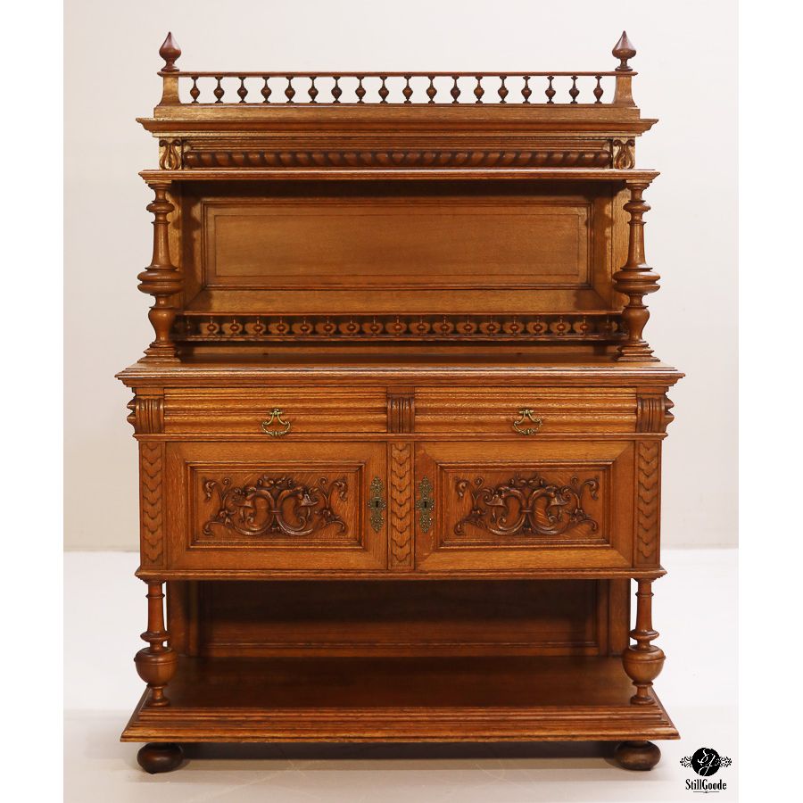 Sideboard