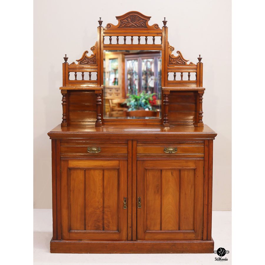 Sideboard