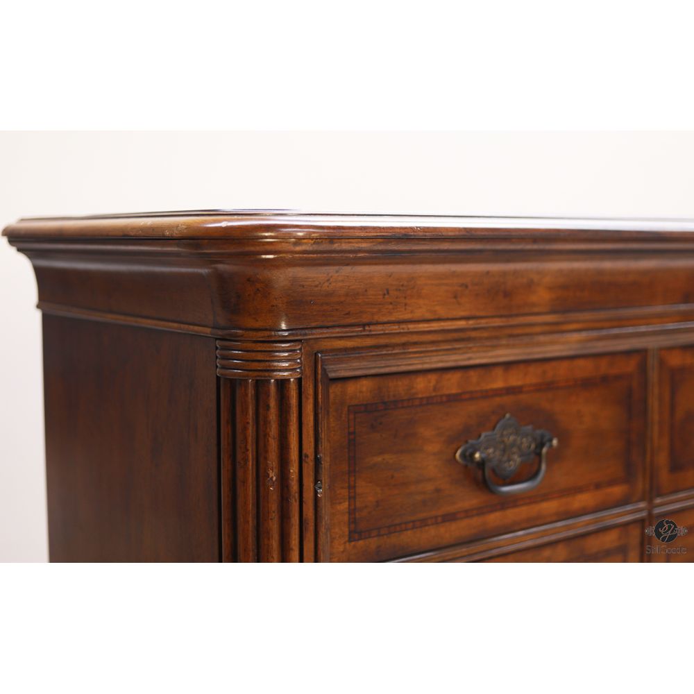 Thomasville Chest of Drawers