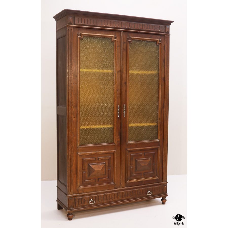 Armoire