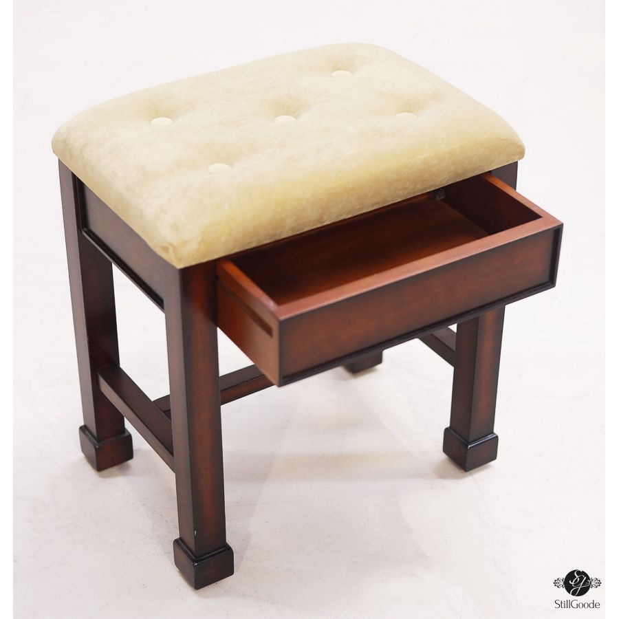 Bombay Vanity Chair