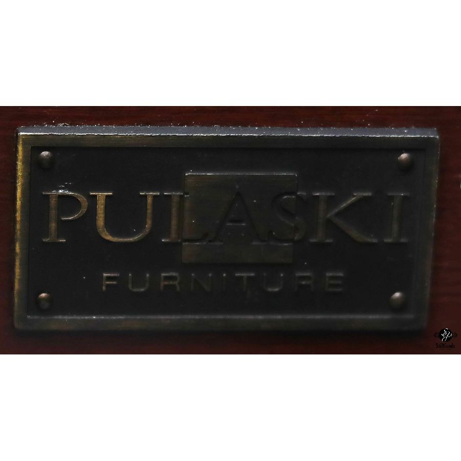 Pulaski Chest of Drawers