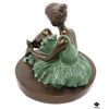 Figurine