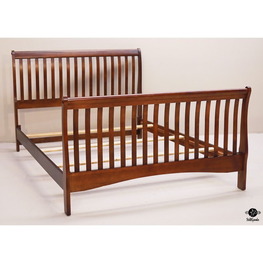 Queen Bed