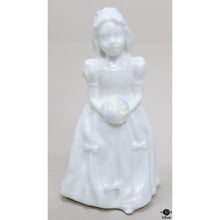  Wedgwood Figurine
