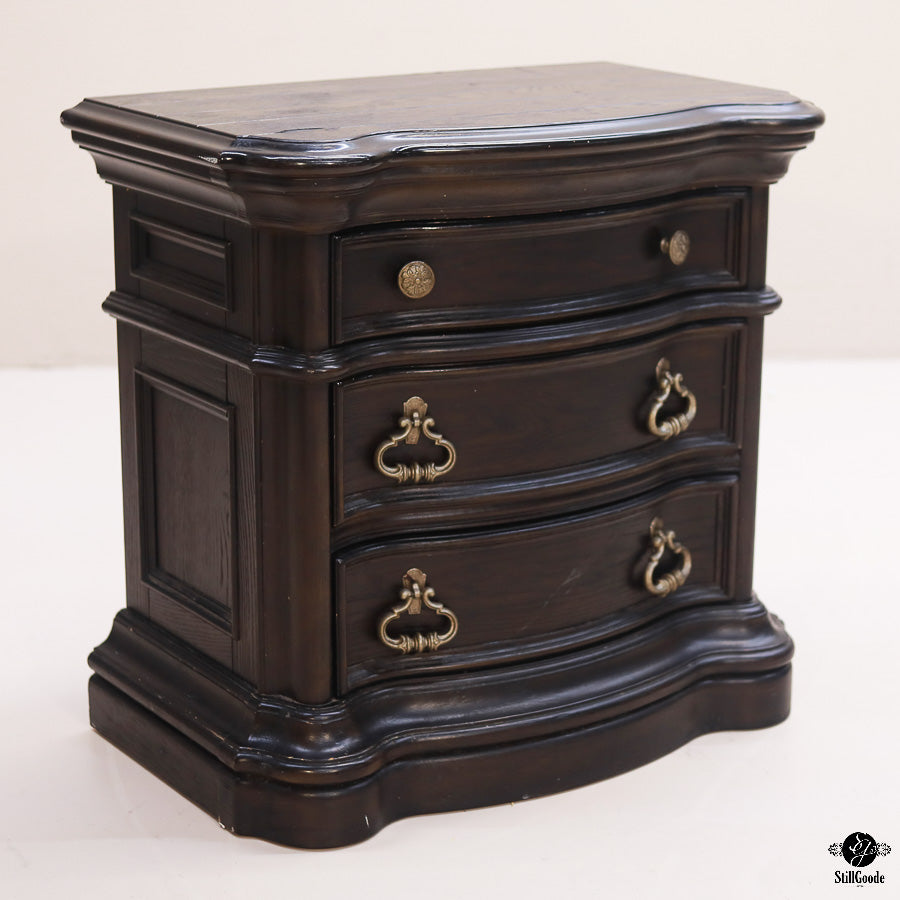 Pulaski Nightstand