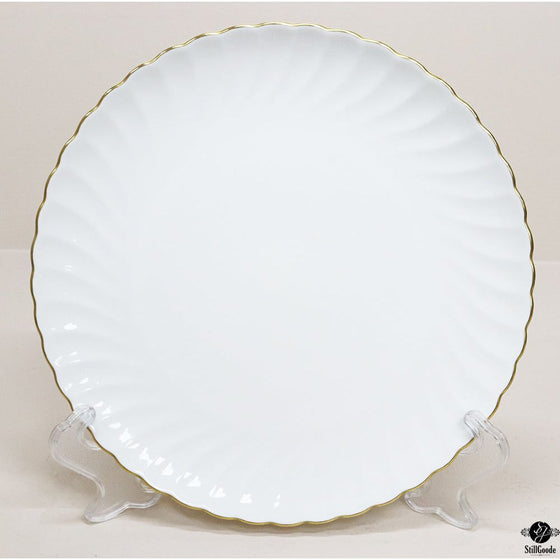 Syracuse China Set