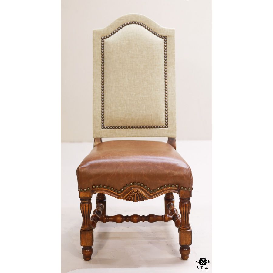Hooker Dining Set