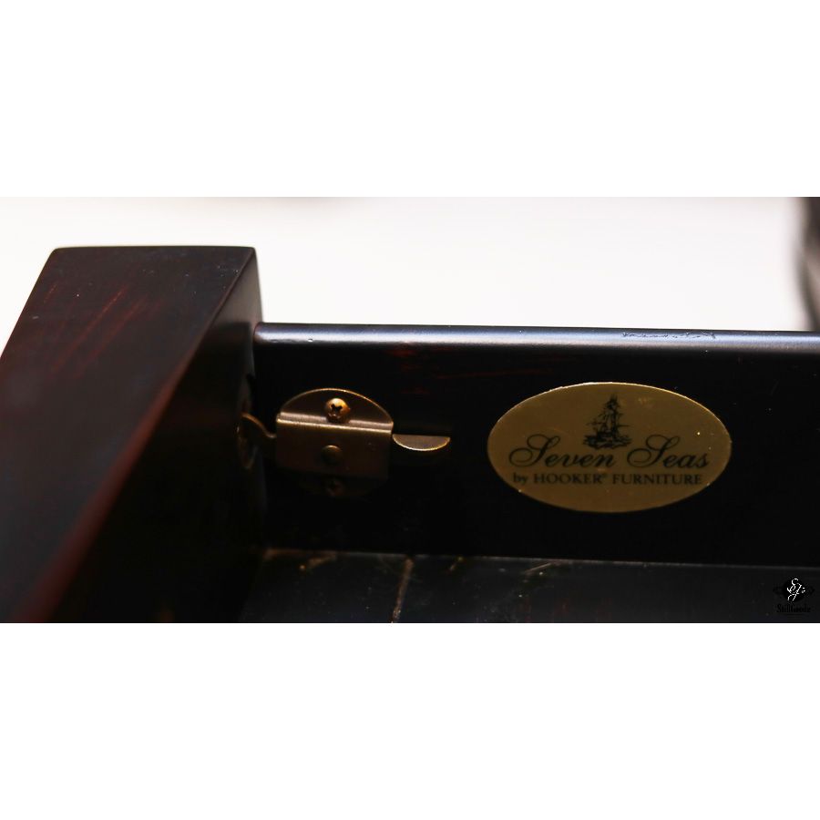 Hooker Desk