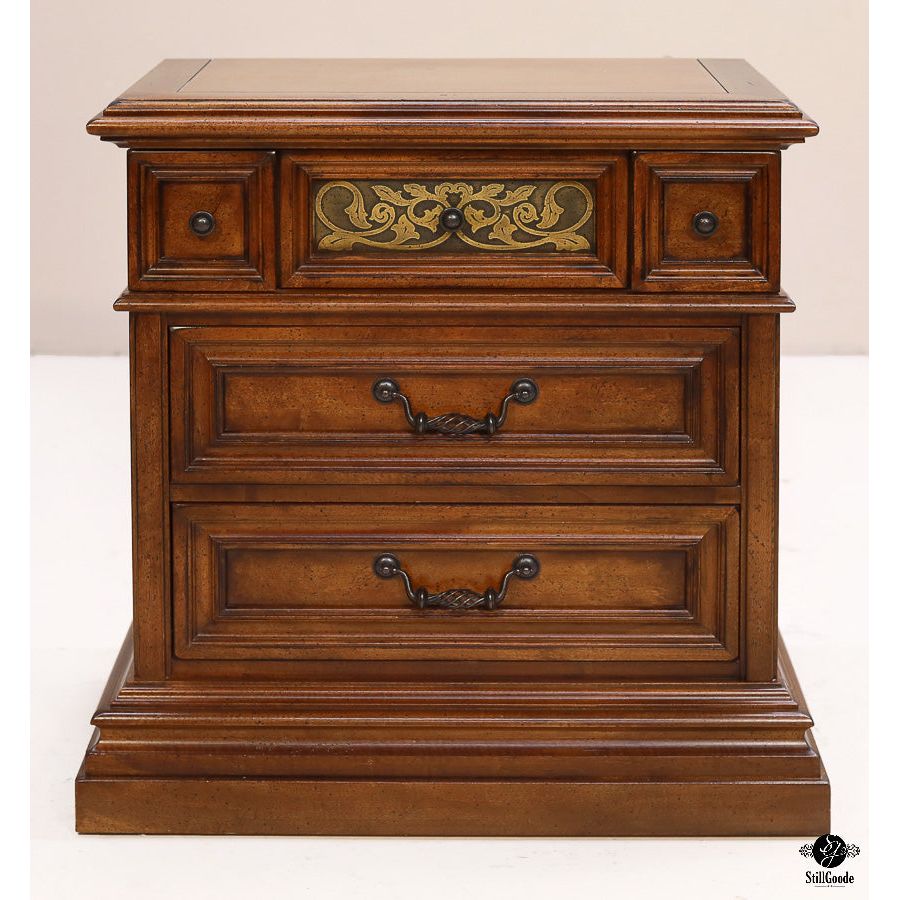 Stanley Nightstands (Pair)