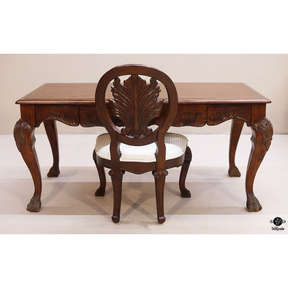 Comitia Molina Desk & Chair set