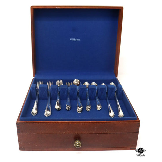 William Rogers Co Flatware Set