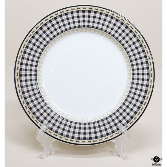 Royal Doulton Plate Set