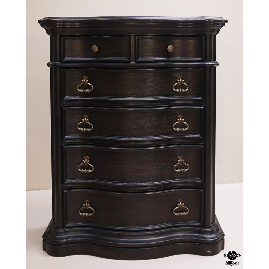 Pulaski Chest of Drawers