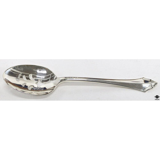 Oneida Flatware Set